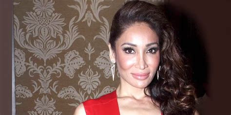 sofia hayat|sofia hayat wikipedia.